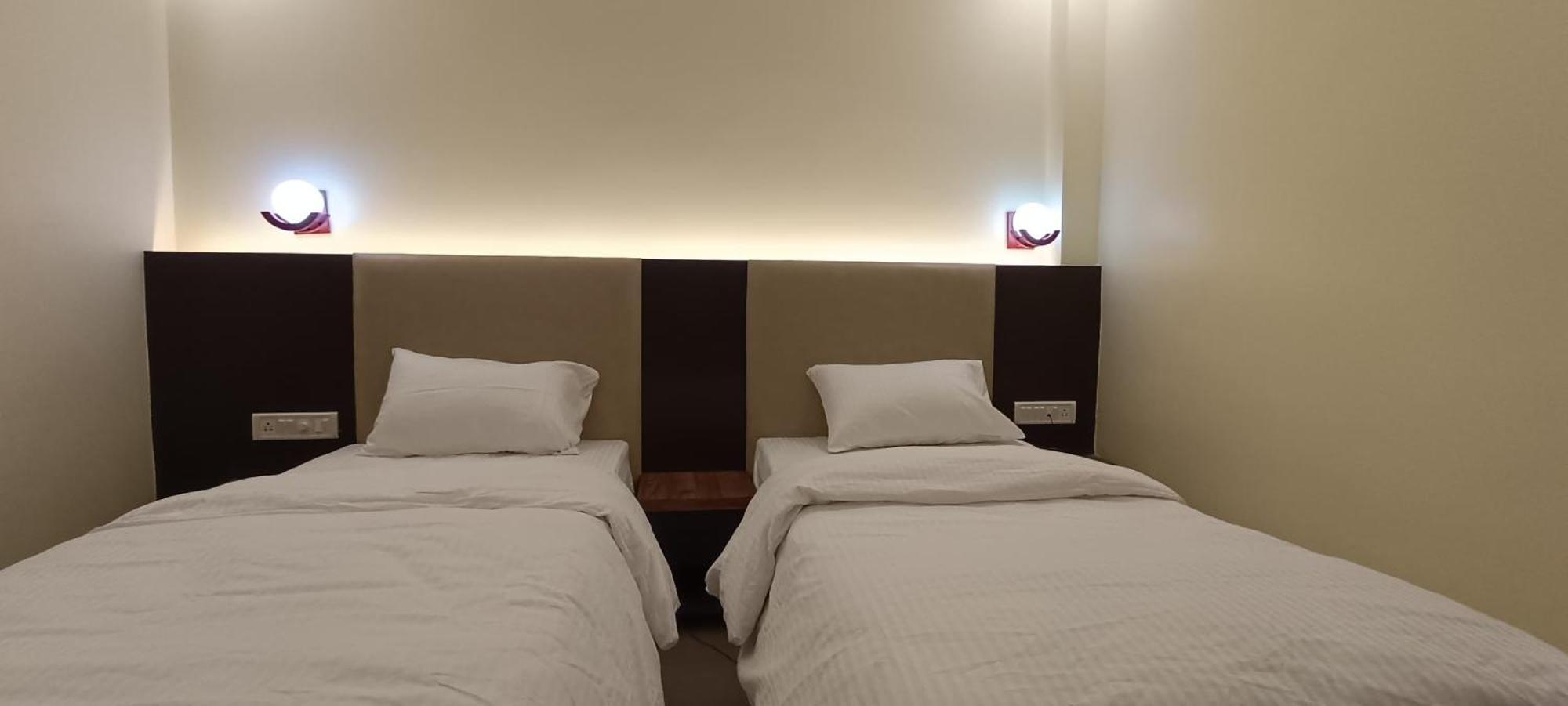 The Banaras Hotel Varanasi Esterno foto